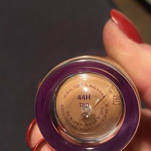 Tarte shape tape concealer 44H